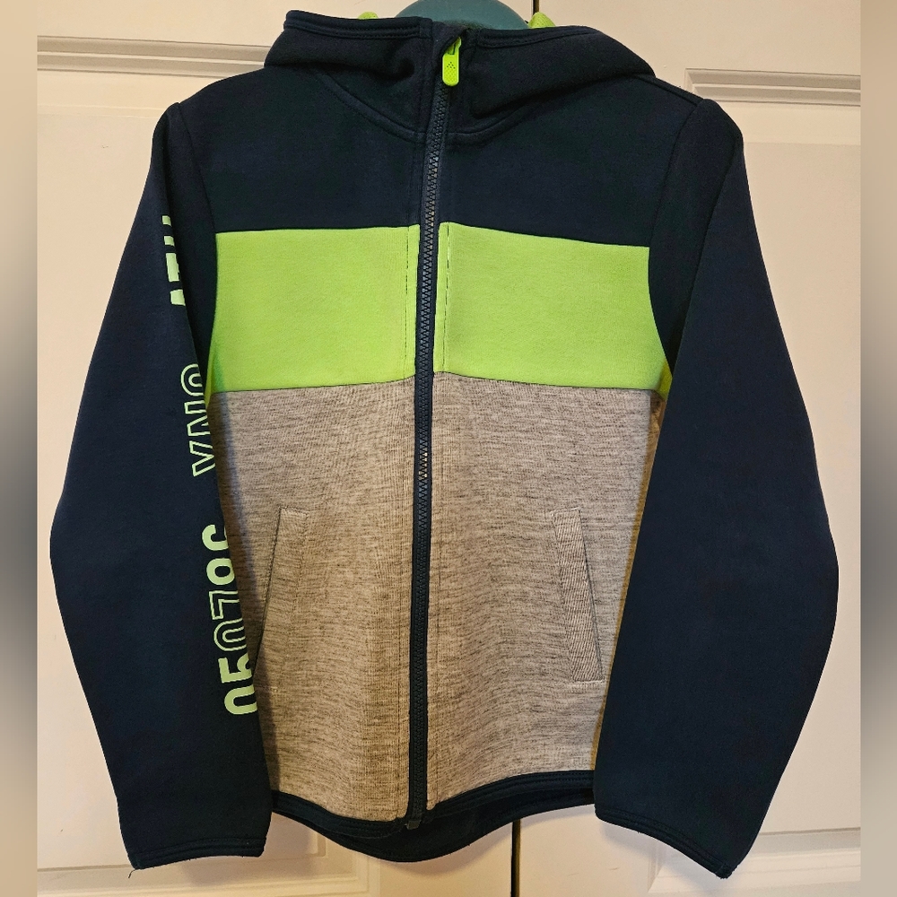 H&M 6-8yr boy hoody jacket